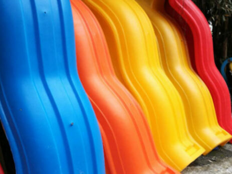 Купить пластиковую одинарную детскую горку Волна в Украине