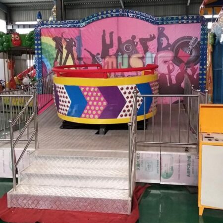 Купить аттракцион карусель Аттракцион карусель Mini Disco Tagada в Украине