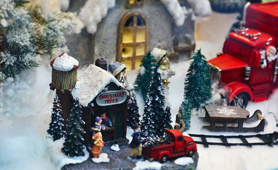 Вітаємо з Новим 2023 роком!